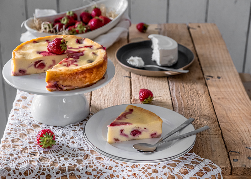 Strawberry ricotta cake zmensene